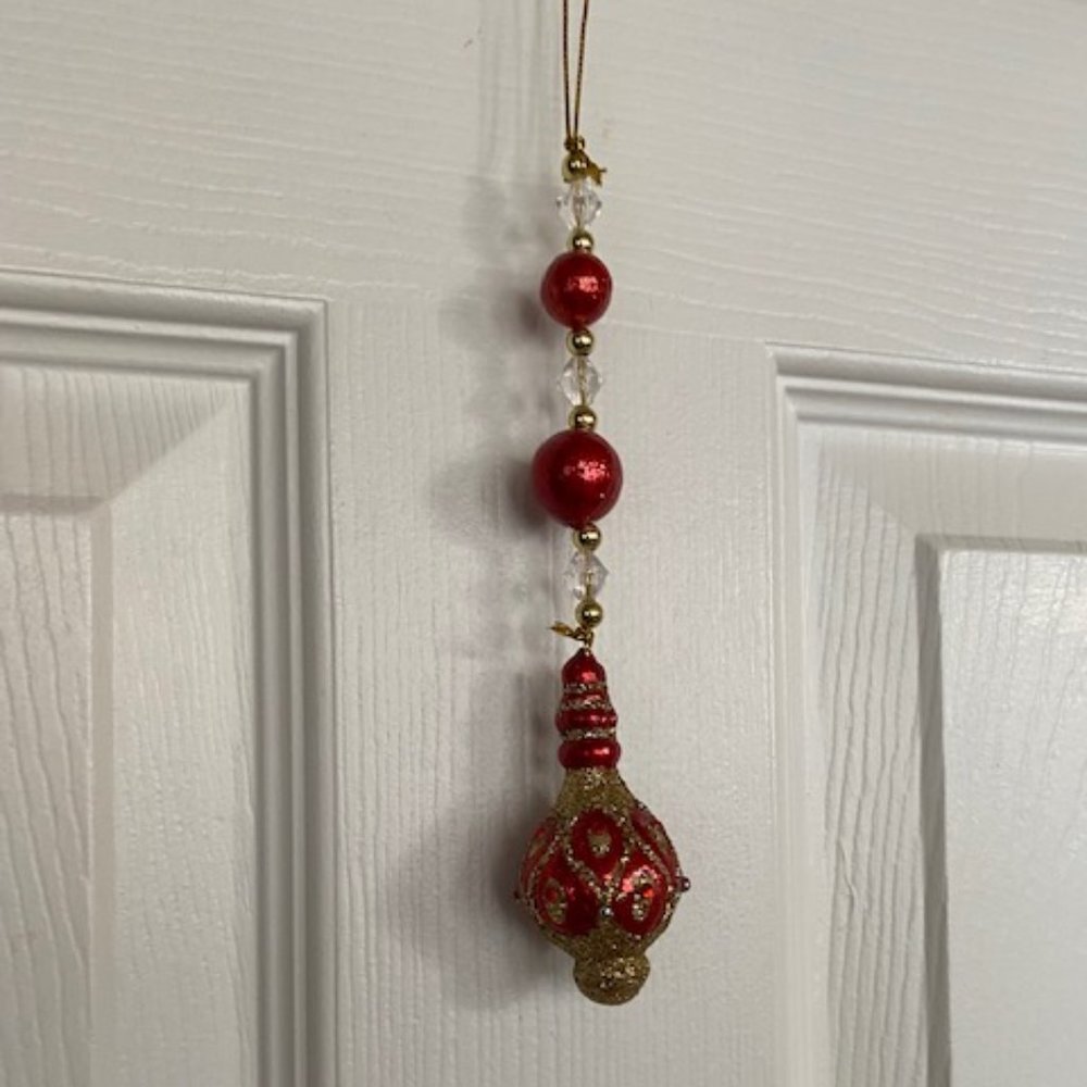 RAZ Multiple Red Ball w/Gold Glitter & Faceted Bead Ornament